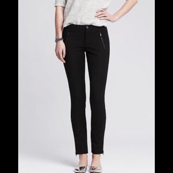 Banana Republic Pants - SALE 🎉 NWOT BR Sloan black pants with zippers, 4